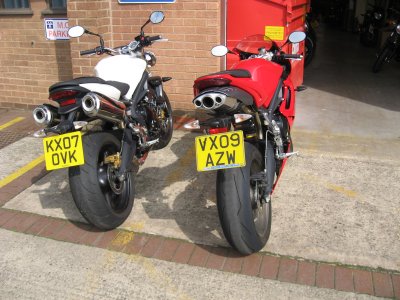 2009triumphdaytona675demo3_400.jpg