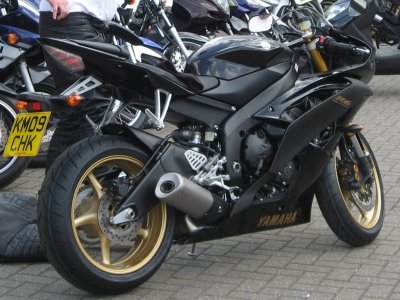 r6collection3c400.jpg