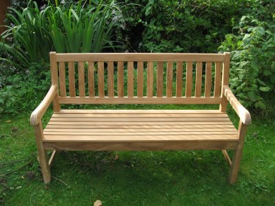 2007bench1_400.jpg