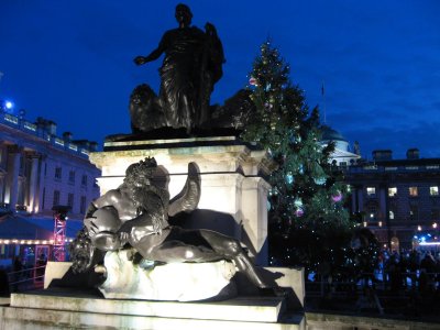 2006londonstatue1rc400.jpg