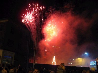 2006xmasfireworks4_400.jpg