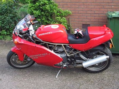 2007adrianducati1c400.jpg