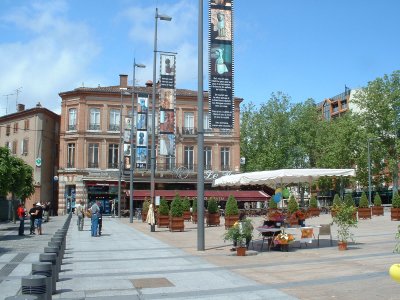 2006albisquare1_400.jpg