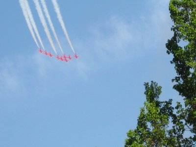 2007redarrows1_400.jpg