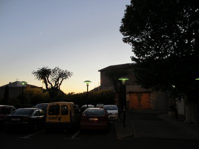francenissan2_400.jpg