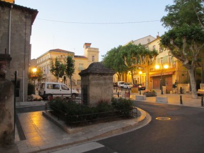francenissan3_400.jpg