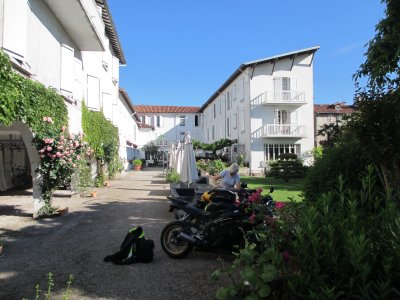 francestgirons2_400.jpg