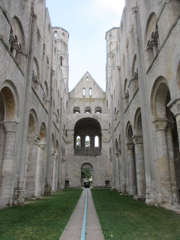 francejuly22_004r2c_800.jpg